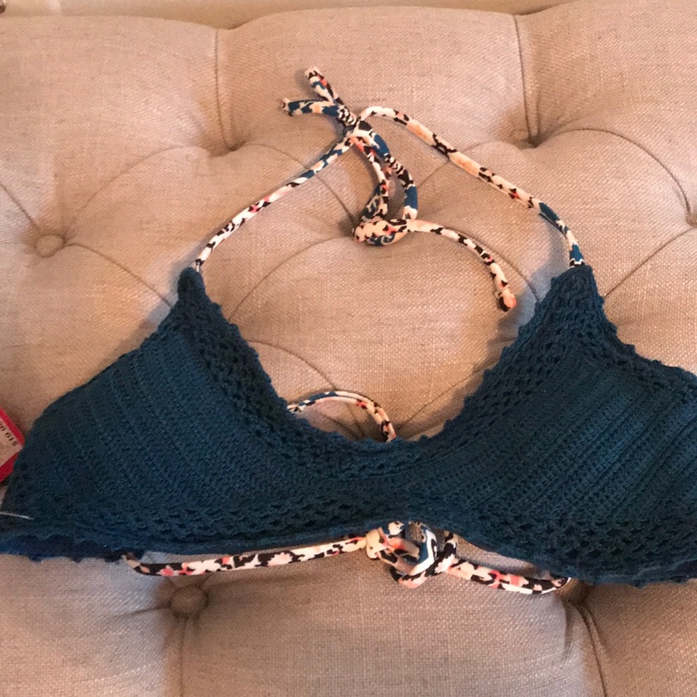 Navy target bikini top